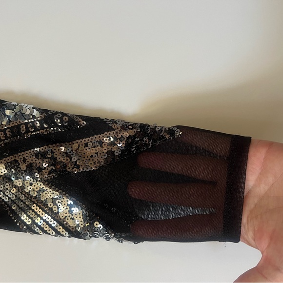 Express Sequin and Mesh Party Dress Deep V Long Sleeve - Picture 3 of 6